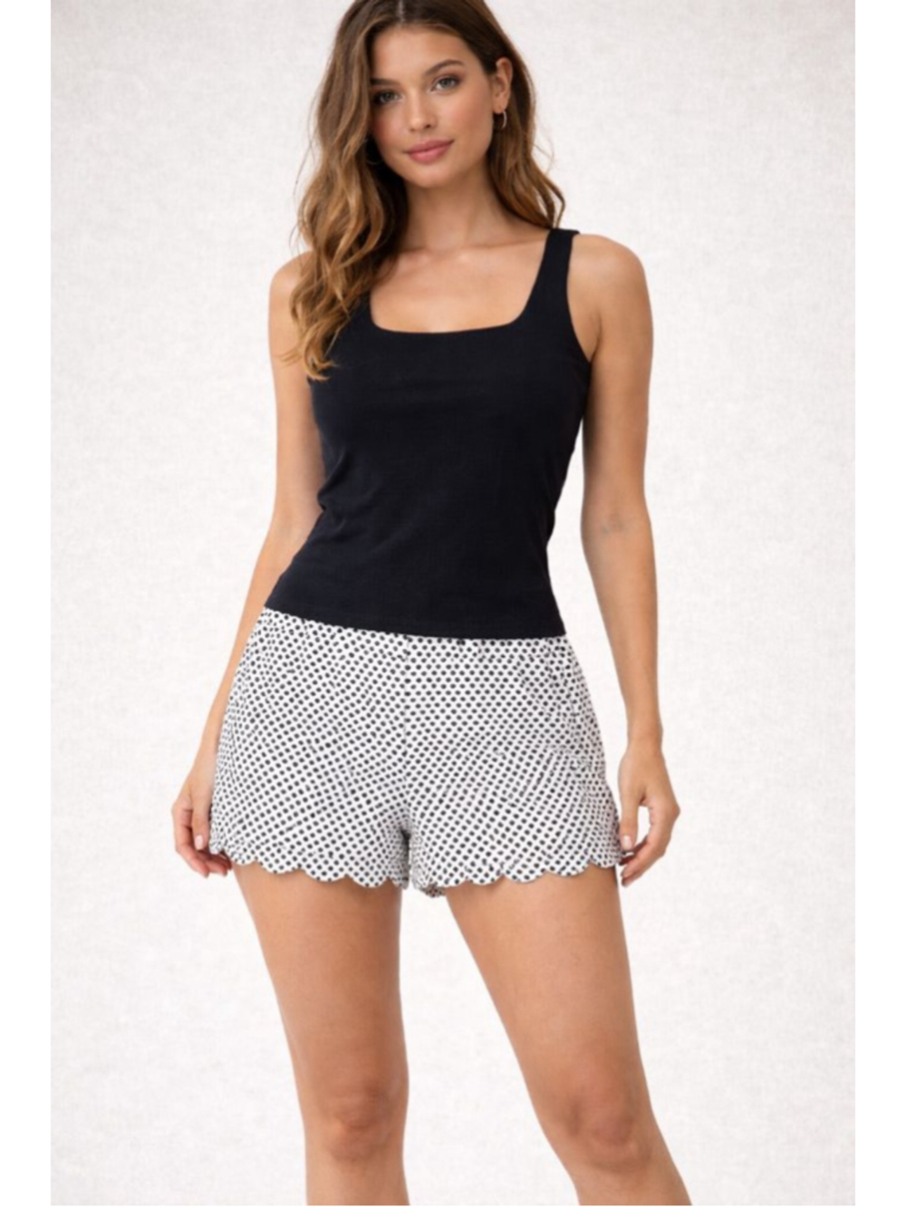 Women's ATTYRE NEW YORK Samantha Shorts Size 6 Polka Dot w/Scalloped Hem
